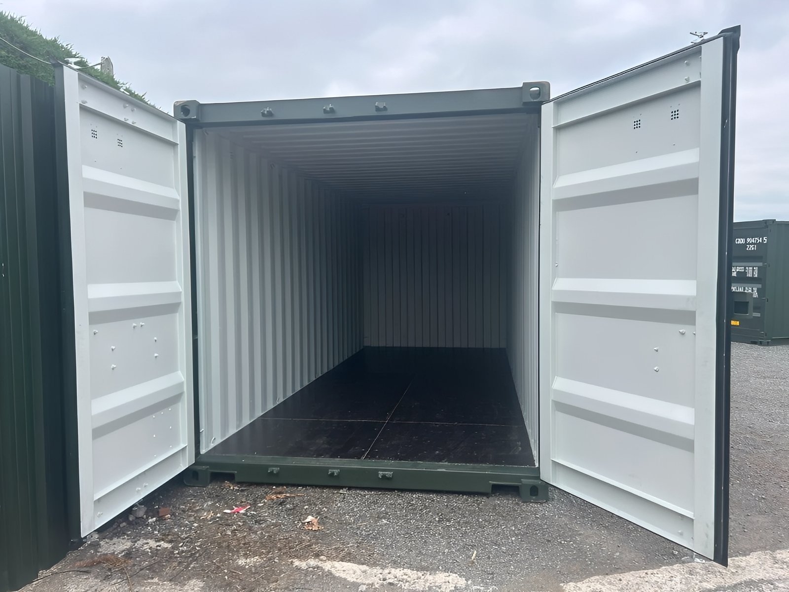 20Ft Shipping Container (One Trip) – Dark Green - Image 6