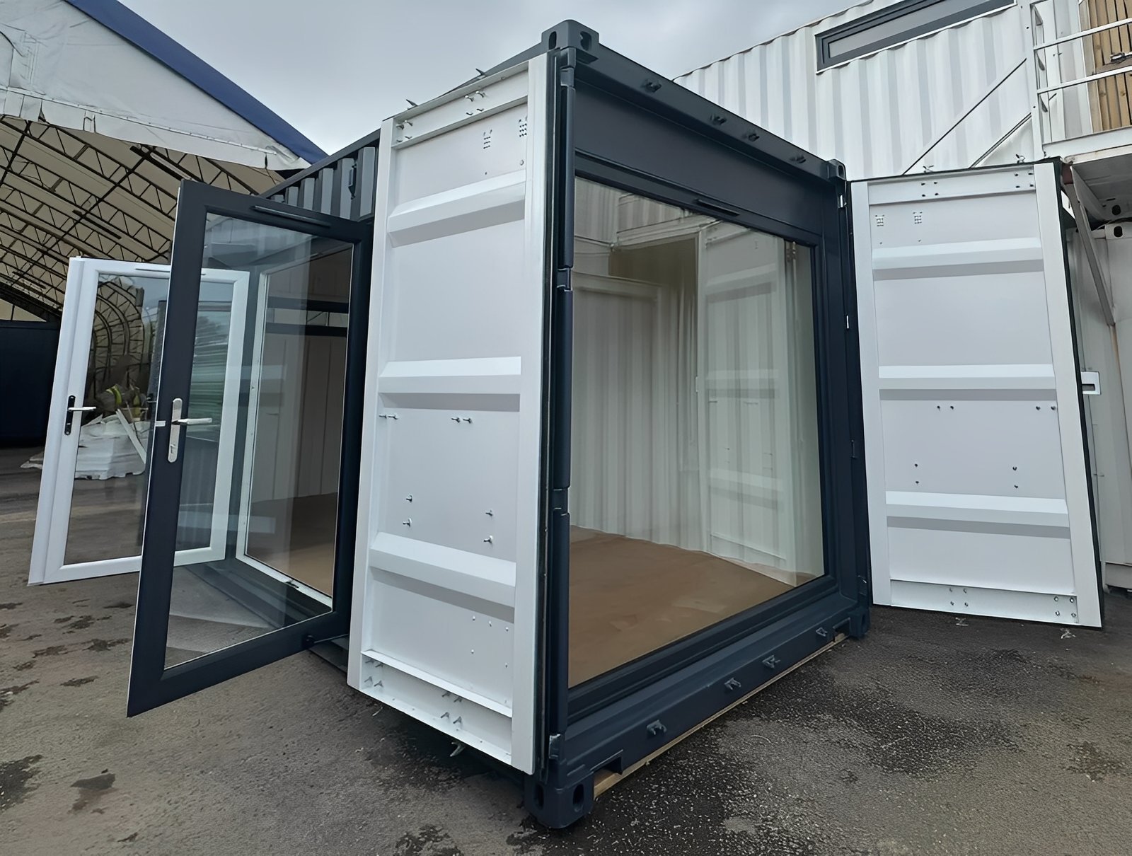 20ft x 8ft Custom Shipping Container Conversion - Image 5