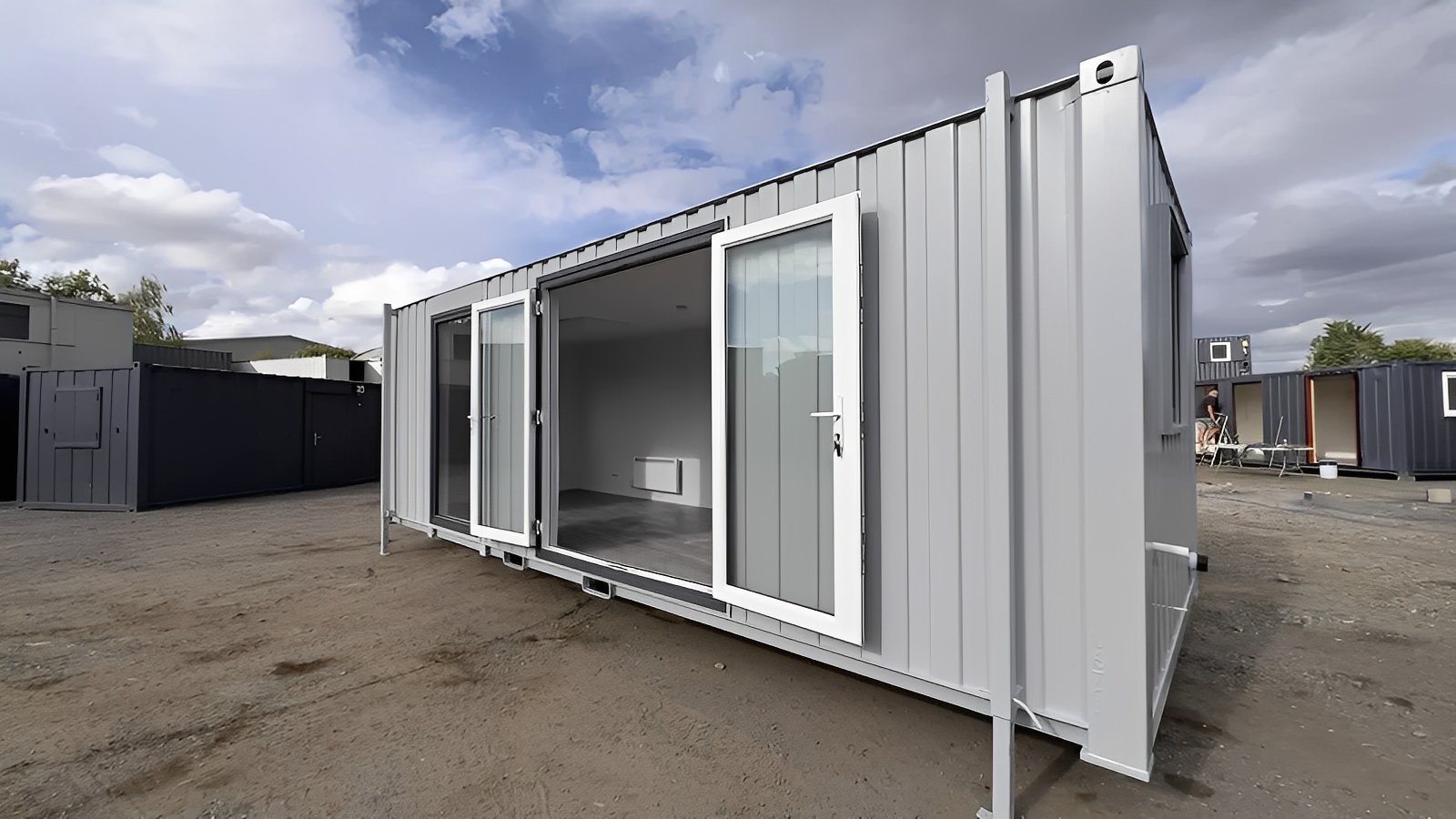 24ft x 9ft Site Office with Toilet – Sales Office - Image 10