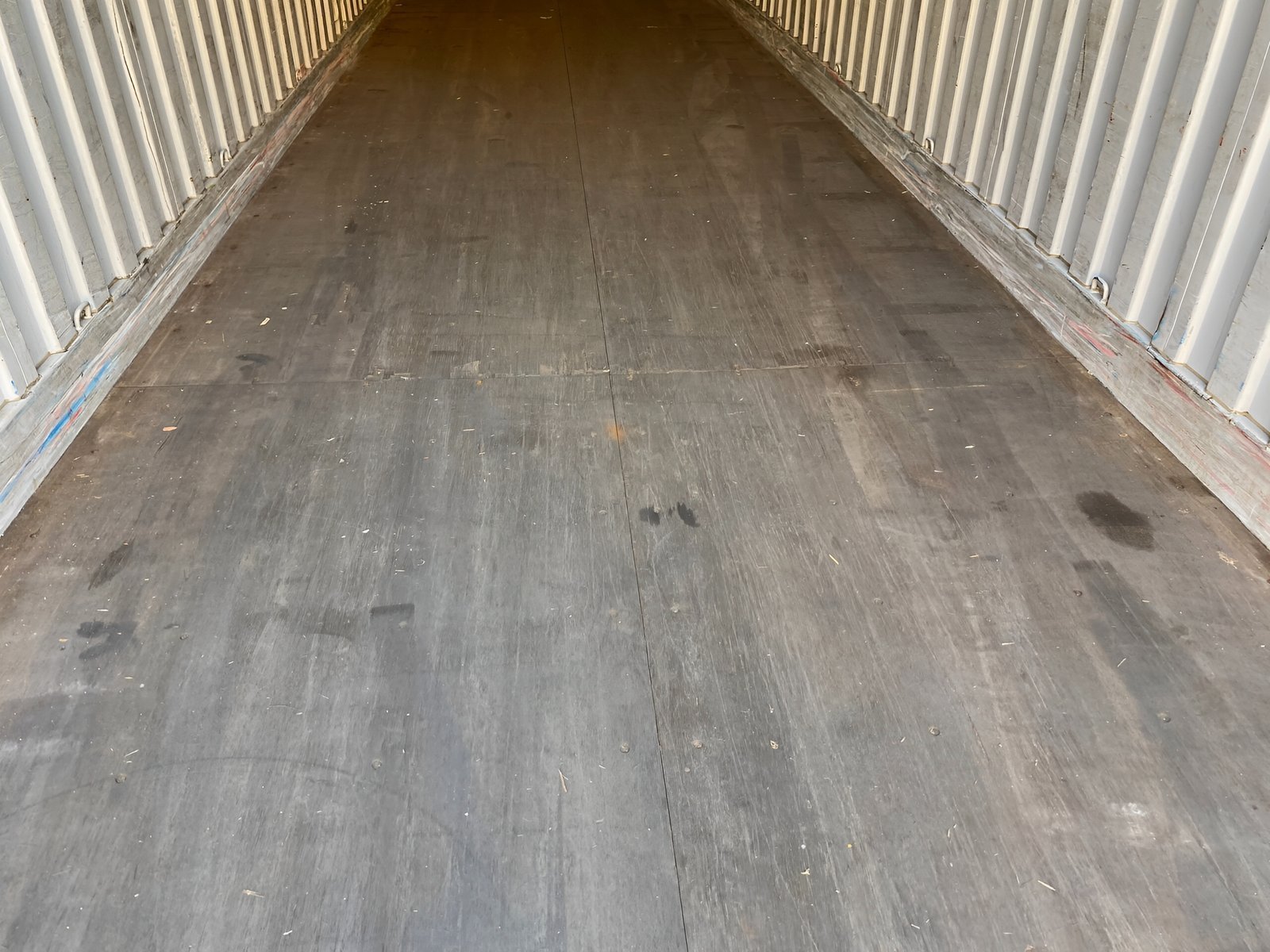 40ft x 8ft Used Shipping Container | High Cube - Image 4